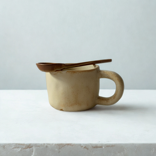 MUG AVEC CUILLERE | IVOIRE MAT Maison Fadëma