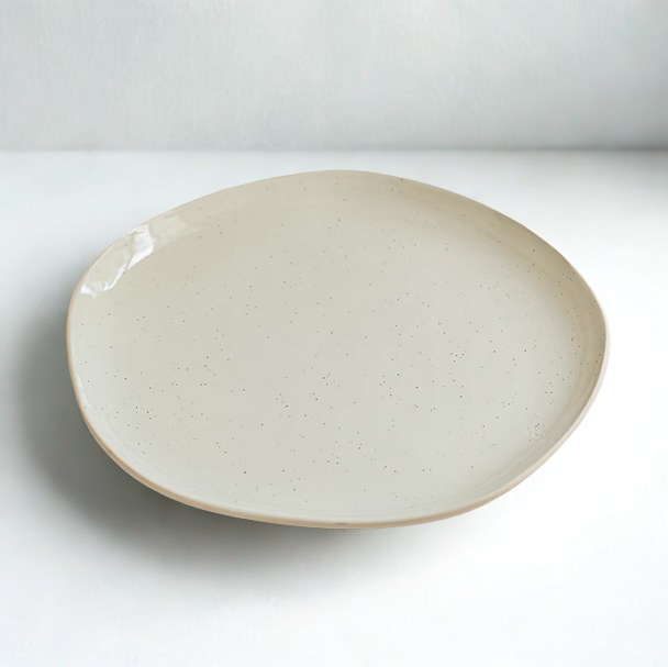DUO ASSIETTES | CRÈME MOUCHETÉ Maison Fadëma